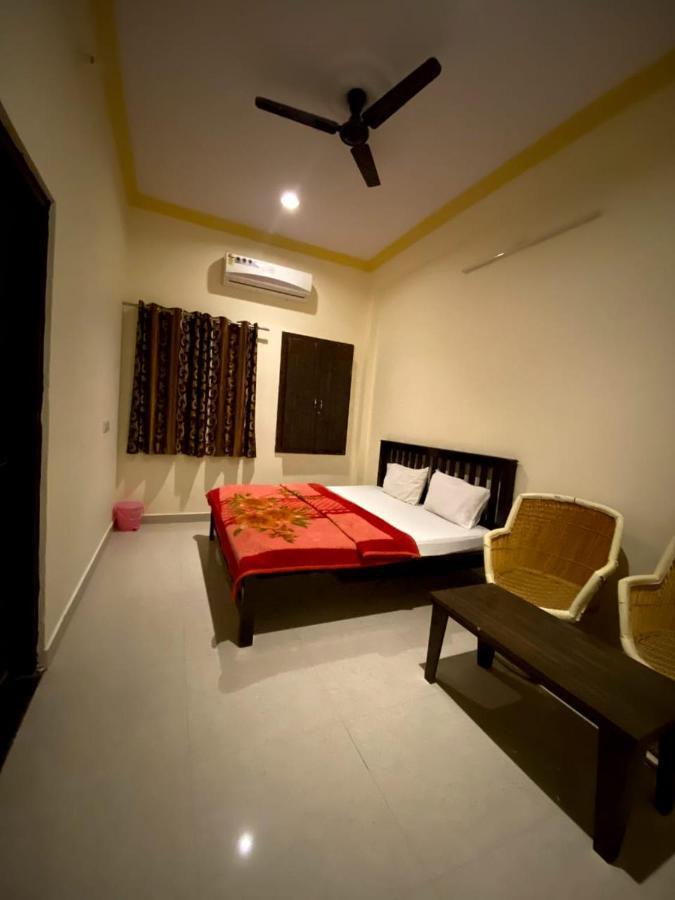 Hotel Galaxy Inn Pushkar Dış mekan fotoğraf