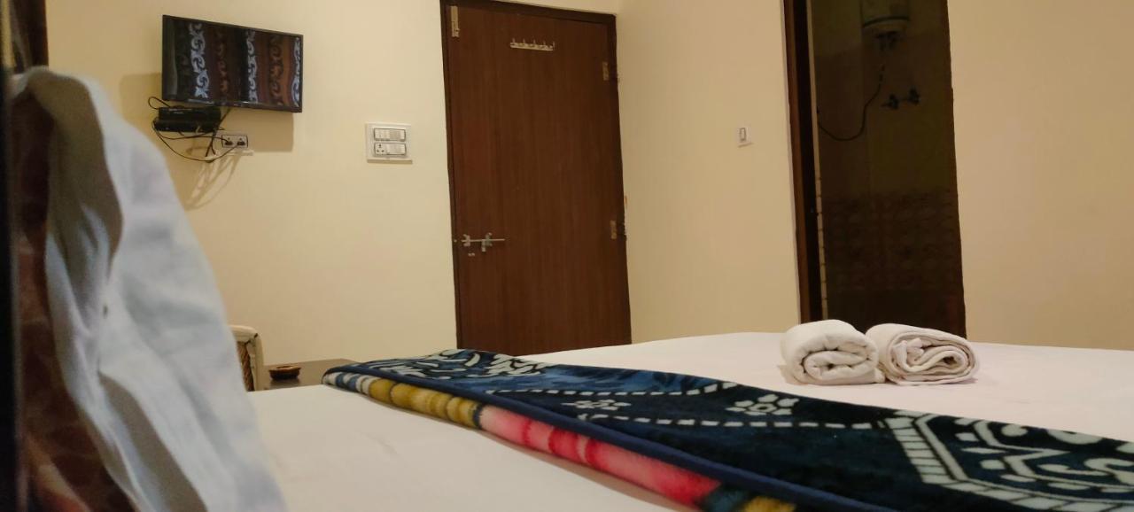 Hotel Galaxy Inn Pushkar Dış mekan fotoğraf